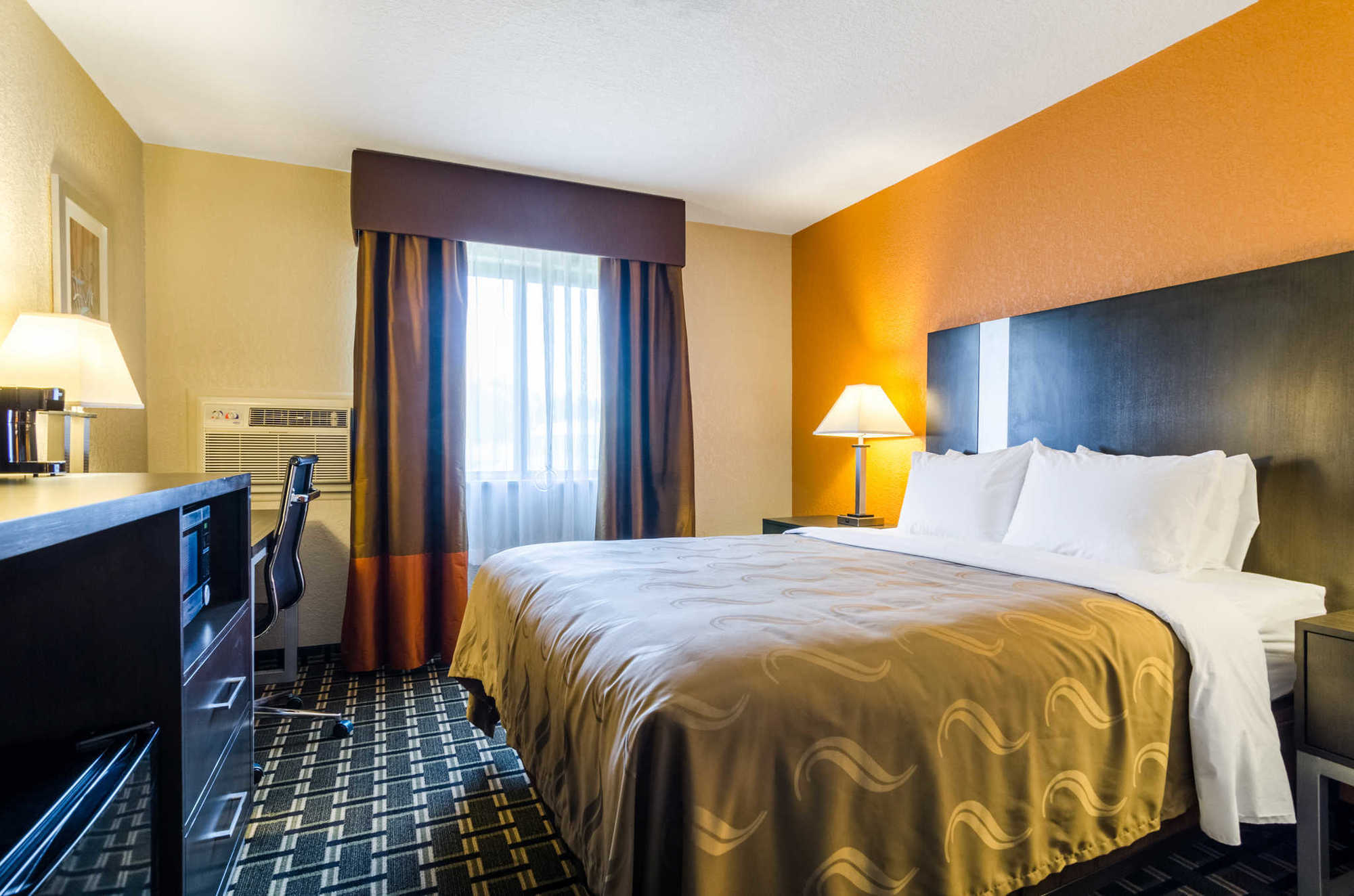 Quality Inn